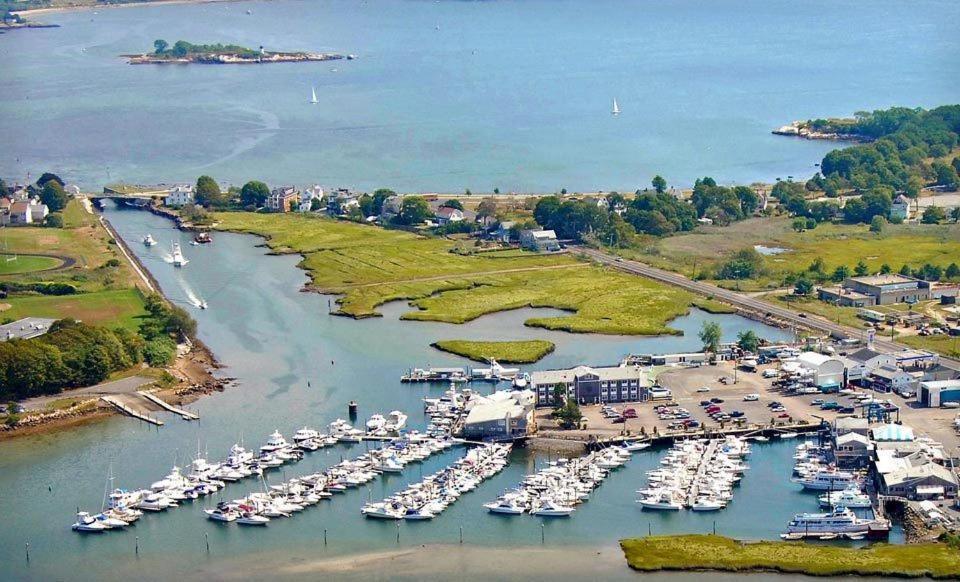 The Hotel At Cape Ann Marina Gloucester Exterior foto